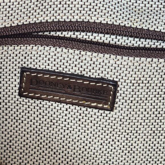 Dooney And Bourke Small Purse Bag Brown Signature Canvas Faux Leather Clasp - Picture 12 of 12
